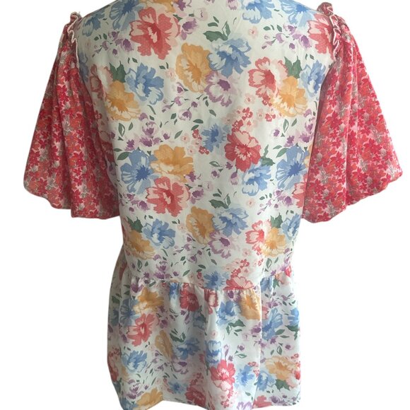JODIFL Floral Blouse with Short Puff Sleeves - Picture 3 of 6